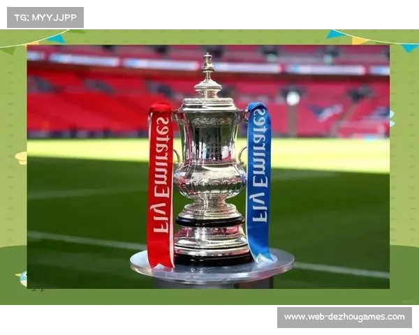 足球历史博物馆展览举办,经典比赛用品引怀旧潮